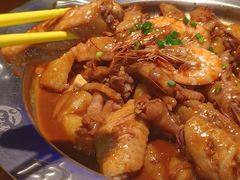 -钳小厨疯味1987肉蟹煲(美一城广场店)