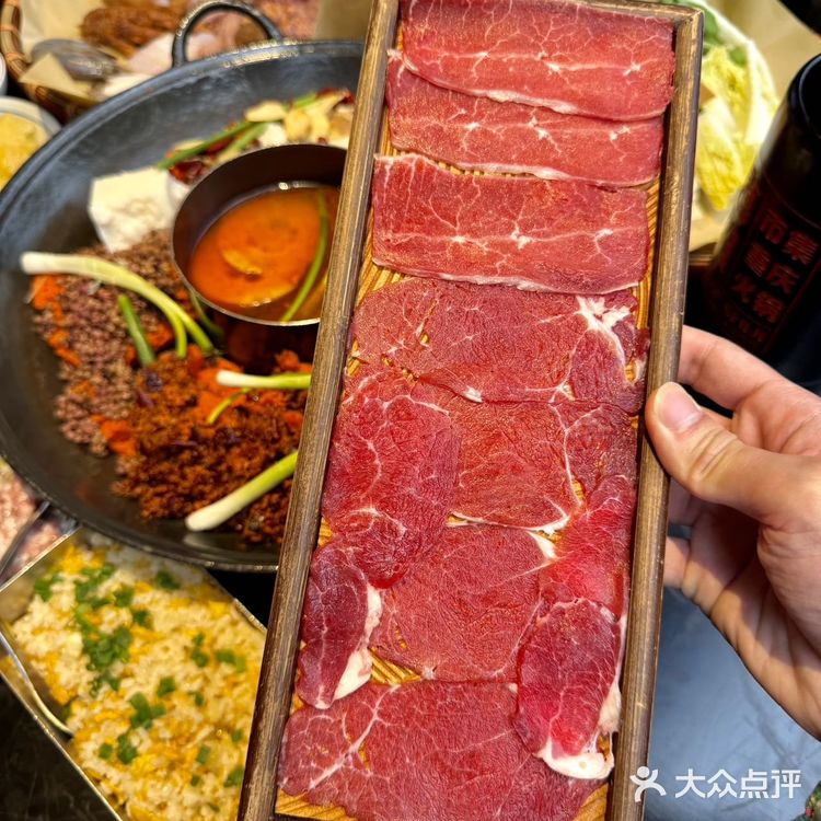 昆明！！市集火锅好吃到惊掉下巴！！！