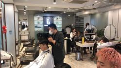 -妃格美发沙龙·烫发·染发