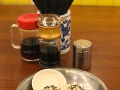 -三两春肚肺汤(崂山路店)