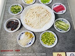 -海碗居老北京炸酱面(增光路店)