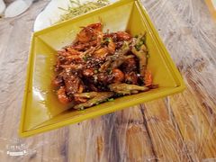 -霄汉牛三鲜湖北砂锅菜(万松园2店)
