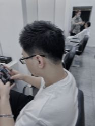 -卓梵美发·精品Salon