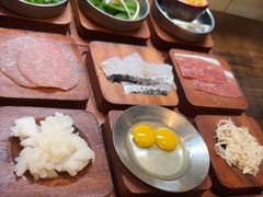 -银米·云南传统过桥米线(双廊黑金冠店)