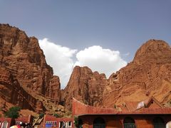 -天山神秘大峡谷