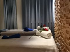 -禧瑞 ·丝浴主题·水疗·spa(中山公园店)