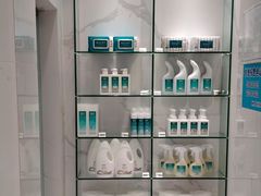 -福奈特洗衣洗鞋(海阳路店)