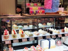 面包甜点陈列柜-巴黎贝甜(凯德MALL望京店)
