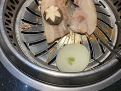 -木槿花韩式炭烤·熟成肉工坊(孙文东路店)