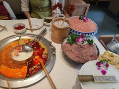 -周师兄大刀腰片火锅(磁器口直营店)