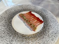 -湖影中餐厅·南京金茂威斯汀大酒店