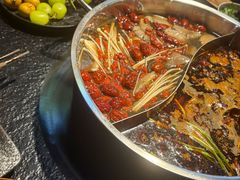 -鹿鸣山草本茶香火锅(园西路店)