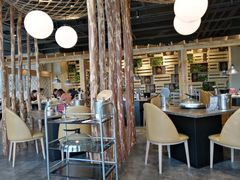 大堂-日进一片海.生腌海鲜火锅.宵夜烧烤(三里屯总店)