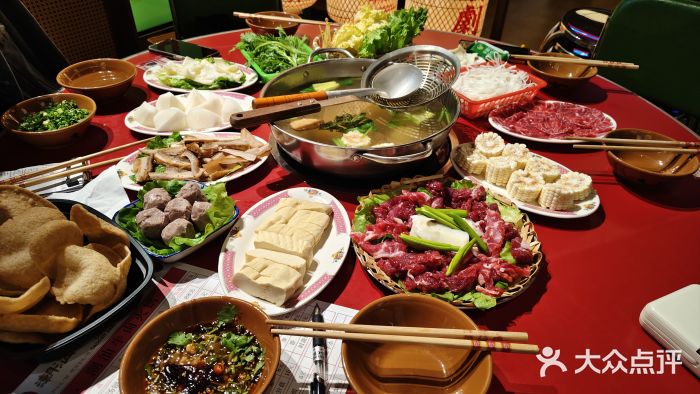 潮汕·草根牛肉档(城市集市上海荟聚店)图片