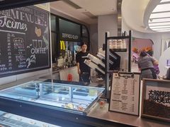 -YOLO COFFEE(深房广场店)