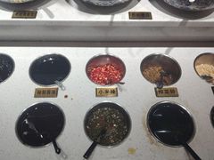 -乡土黄·鲜牛肉火锅·小龙虾(兴业街店)