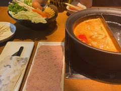 -呷哺呷哺(融创茂店)