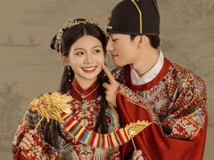-经典婚纱摄影美学馆·私人定制