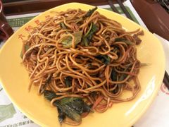 肉丝炒面-六和餐饮(东城根店)