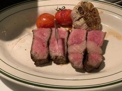 -MONICH牛排融合餐厅(和义大道购物中心店)