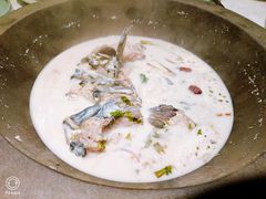 鲜潭蒸汽石锅江团鱼-鲜潭蒸汽石锅鱼(五道口购物中心店)