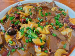 -胡子饮食店