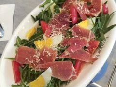 伊比利亚火腿芝麻菜沙拉-boudoir&her不她(富华里店)