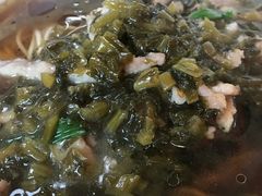雪菜肉丝-明呈黄鱼面馆(斜土路店)