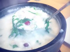 -峨嵋小镇·川菜(勒泰中心店)