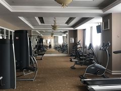 -汕尾巴黎半岛酒店