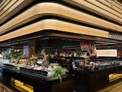 -钱小奴海鲜自助黑金店(杭州滨江龙湖店)