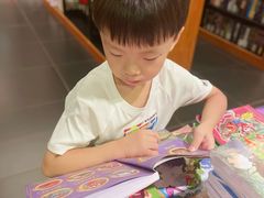 -西西弗书店&矢量咖啡(壹方购物中心店)