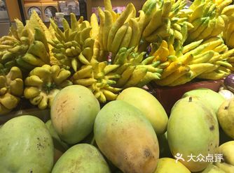 带去涂的时候好像一点油的感觉都没有，皮肤都吸收进去了