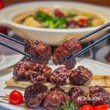 妈呀！这家的家烧乾坤隆鱼头真是香迷糊了！