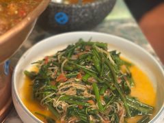 酸笋炒空心菜-浩海火烧云傣家菜(京广店)