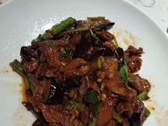 -关东小磨东北菜(漕河泾印象城店)