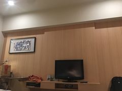 -上海虹桥西郊假日酒店