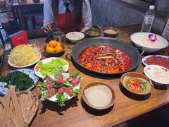 -萍姐火锅·公路夜市(武汉首店)