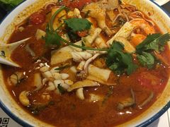 -美奈小馆·越南料理(中航城君尚购物中心店)