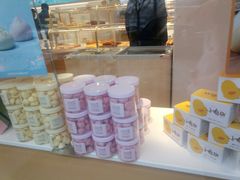 -好利来(新宜白店)