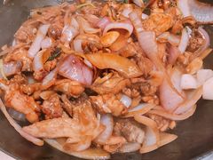 -胡须佬鸡煲四季火锅店(石厦西村直营店)