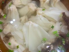 鲜肉小馄饨-桐香园小笼包(百井坊巷店)
