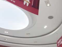 -雅悦齿科(顾村公园店)