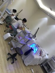 -Dr.ACNE痘院长祛痘皮肤管理连锁