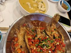 -洞庭米湘·湖南菜(银河SOHO店)