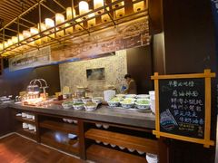 -青花餐厅(雅谷泉山庄酒店)