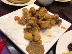 炸蛎蝗-李连贵酒家熏肉大饼(昆明街店)