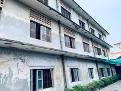 -吐斯廉屠杀博物馆