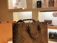 -LV路易威登(贵和购物中心店)