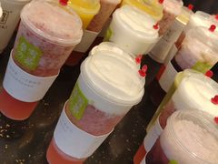 -奈雪的茶(亨特国际广场店)